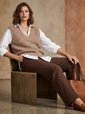 NWT ONLY Gila Brown Melange Pointelle Cable Knit V-Neck Sweater Vest Medium
